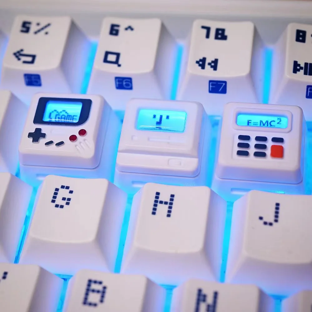 Retro Handheld Console - K-04 3-in-1 Creative Retro Transparent Keycap